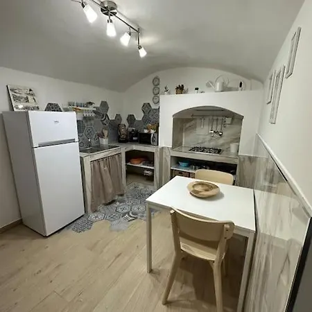 Di Donna's House Апартаменты *